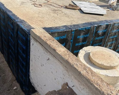 134936193_117631543520392_816393